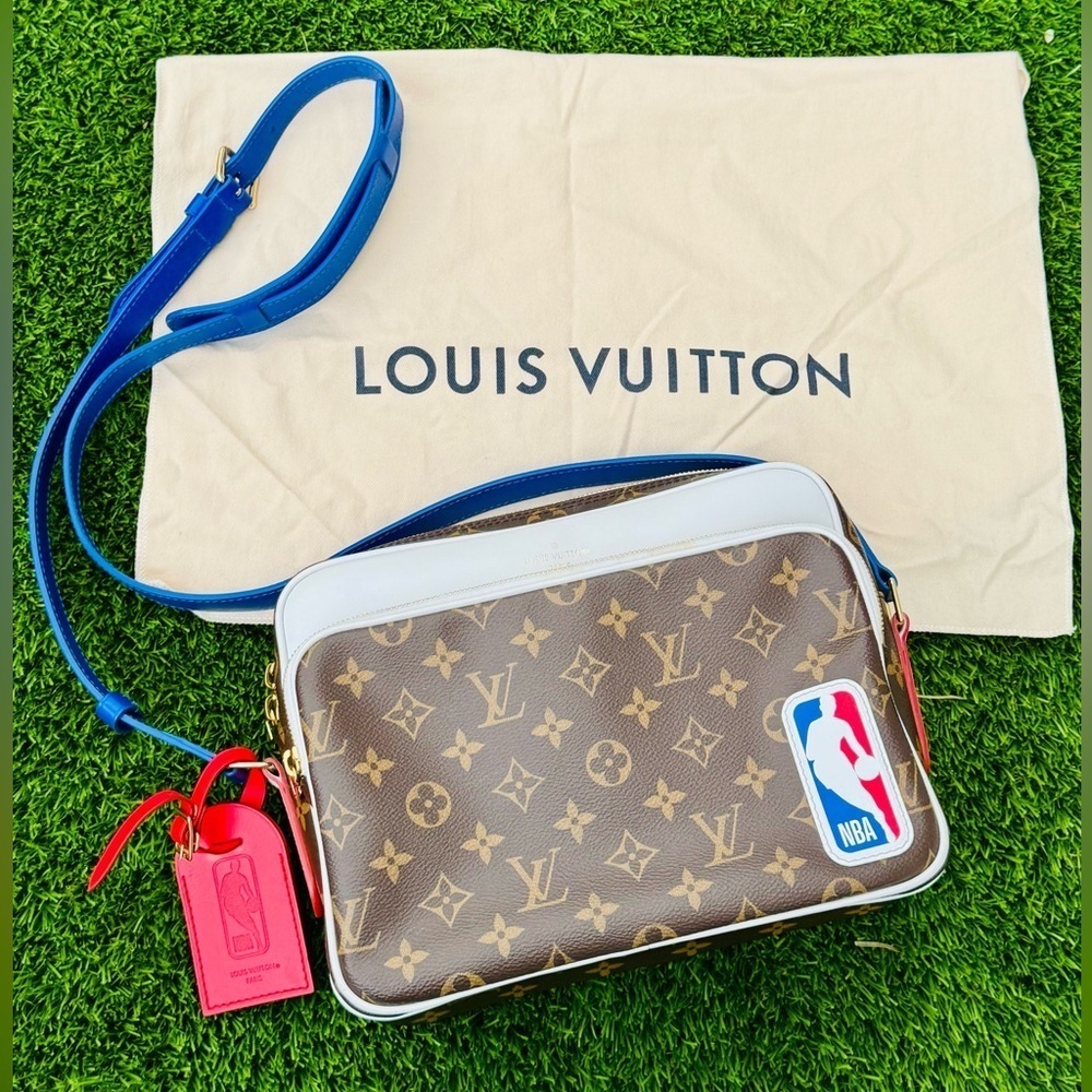 Louis Vuitton x NBA LV Bag Brown Nil Messenger Monogram Limited Edition!!